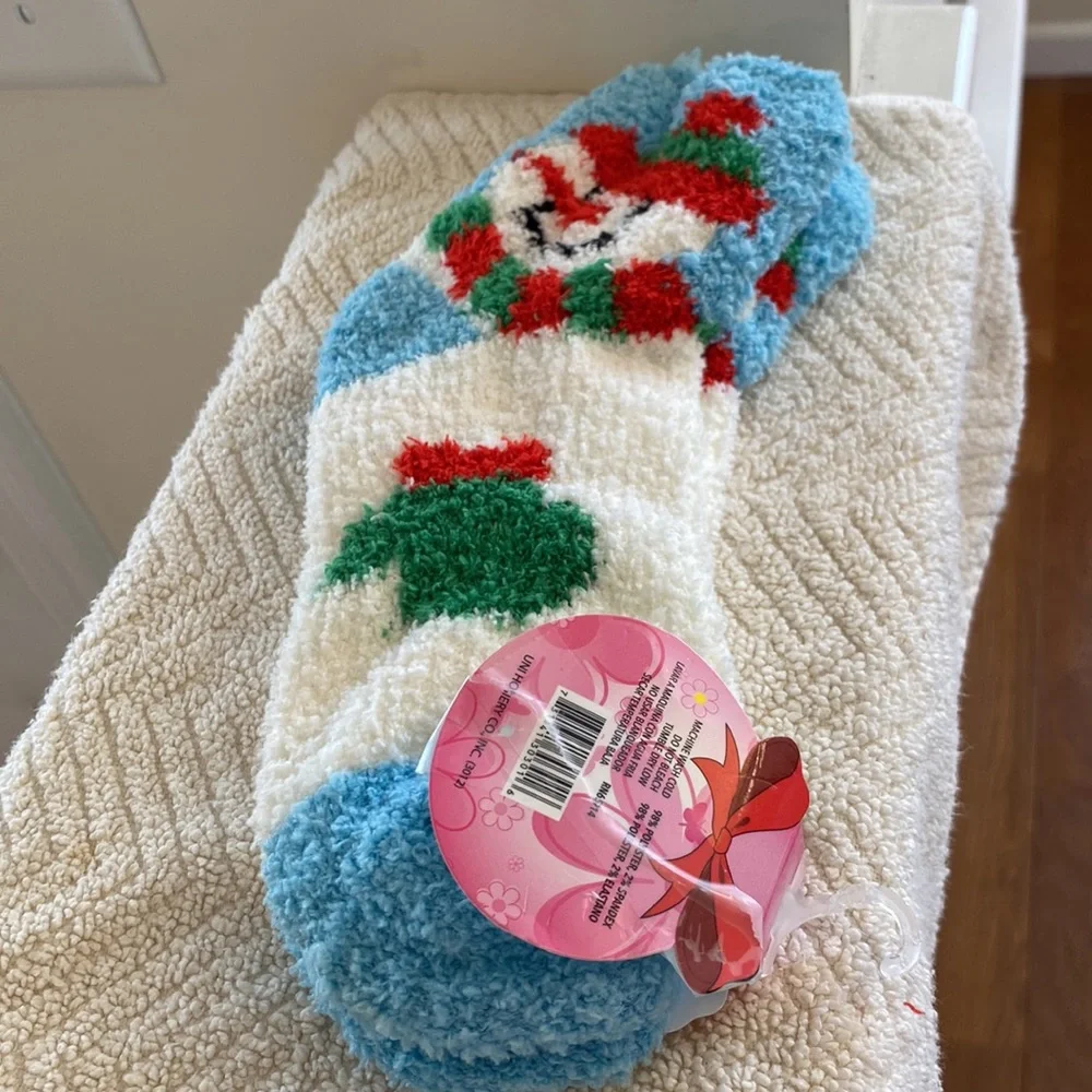 Mopas White Blue & Red Snowman Fuzzy Socks Christmas Winter Gift Size 9-11